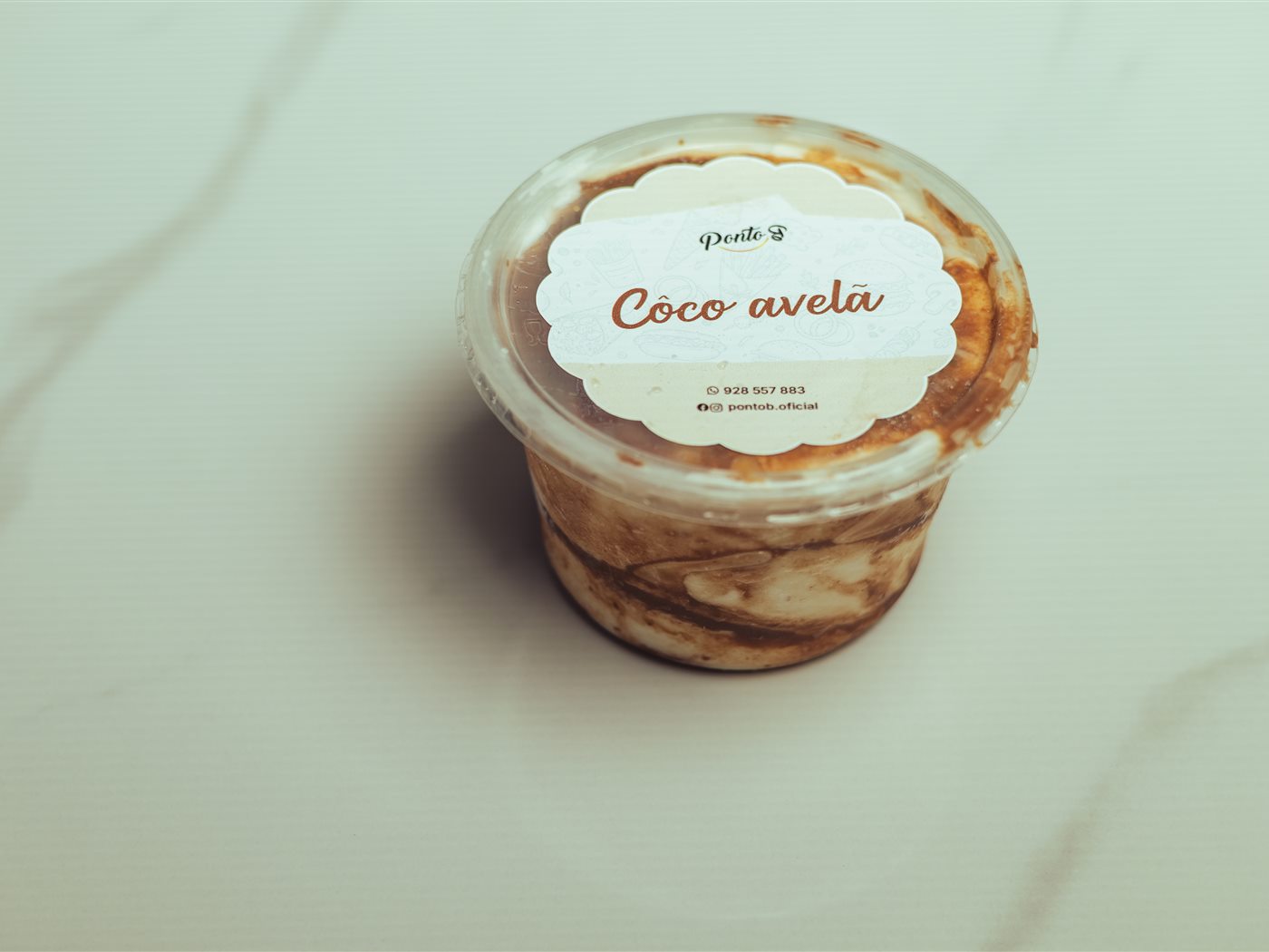Gelado Natural Ponto.B de Coco e Avelã